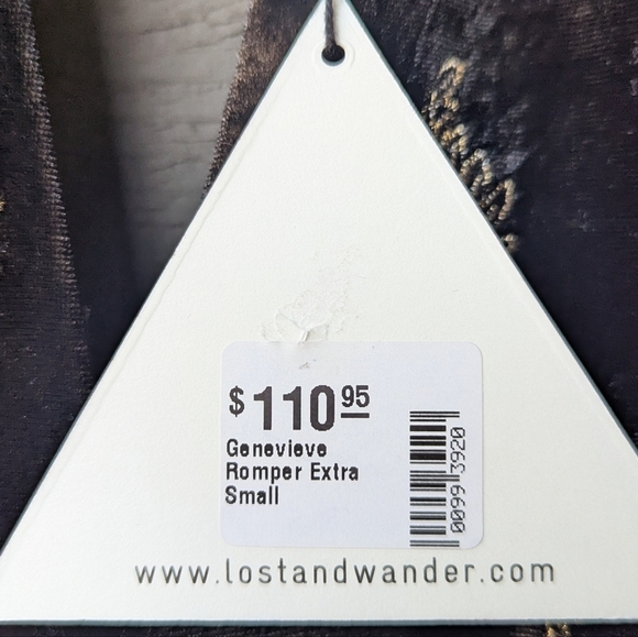 NWT Lost + Wander Genevieve Black Velvet Embroidered Romper Size XS - Picture 7 of 14